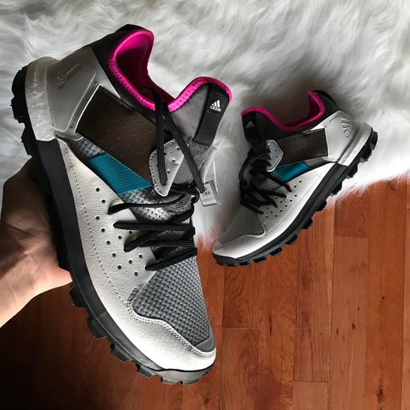 adidas Other - Adidas response trail kolor boost TR shoes